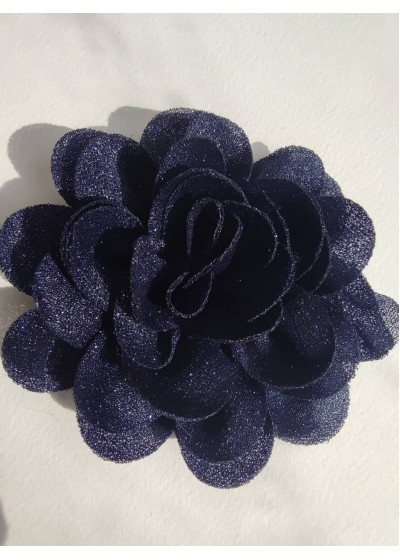 Ръчно изработена роза от ефектен плат в тъмно синьо